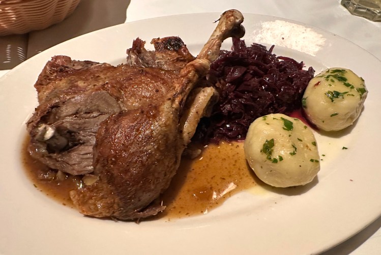 Roast goose from Glacis Beisl