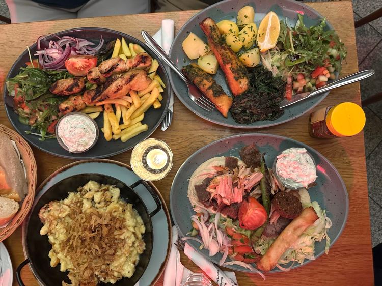 Doner meat and Spätzle (small egg noodle dumpling)