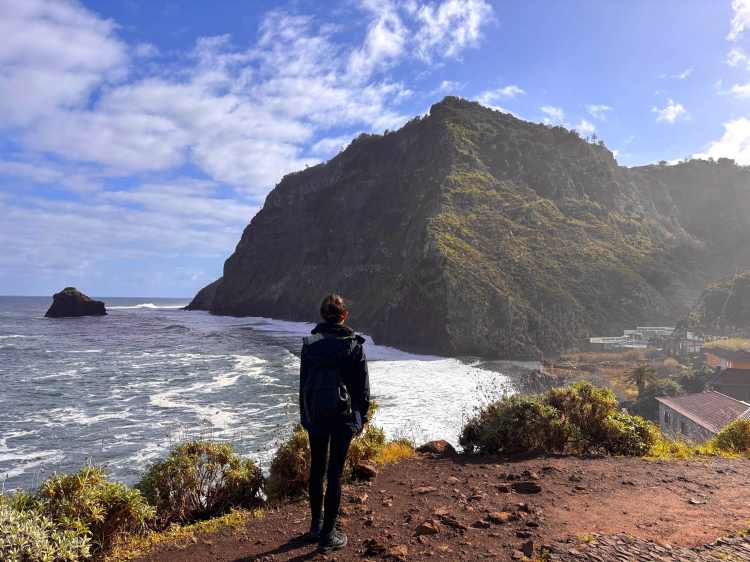 Coastal view near Ruínas de São Jorge