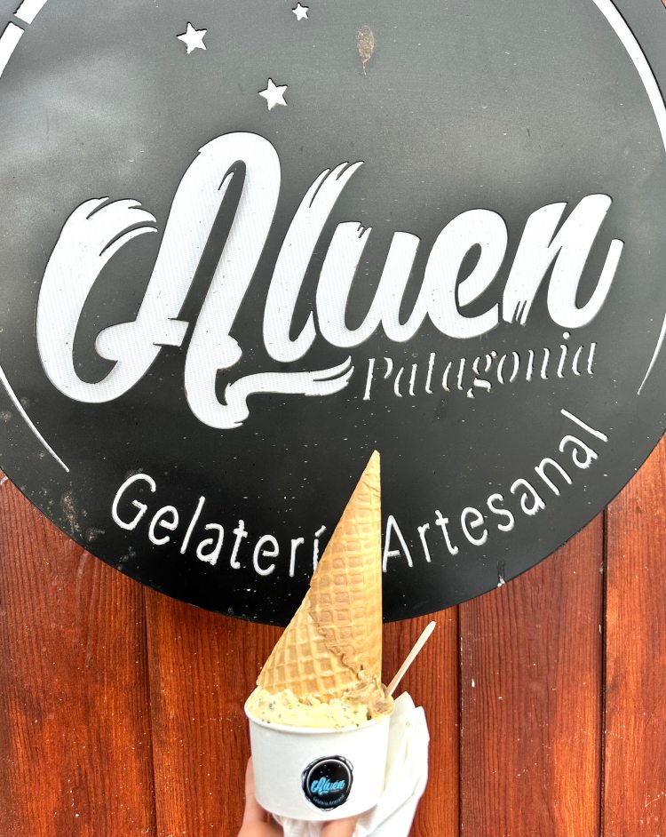 Gelato at Artisan gelateria Aluen Patagonia 