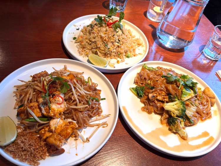 Thai food at Monkey & Me Thai